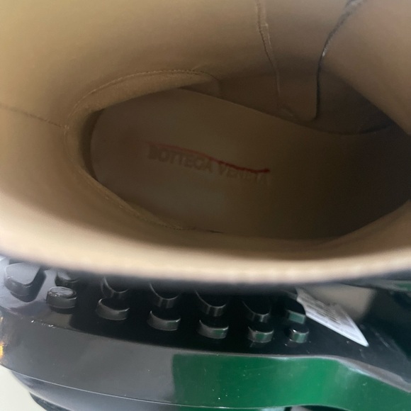 Bottega Veneta Black Ankle Boots NWT - Picture 8 of 14